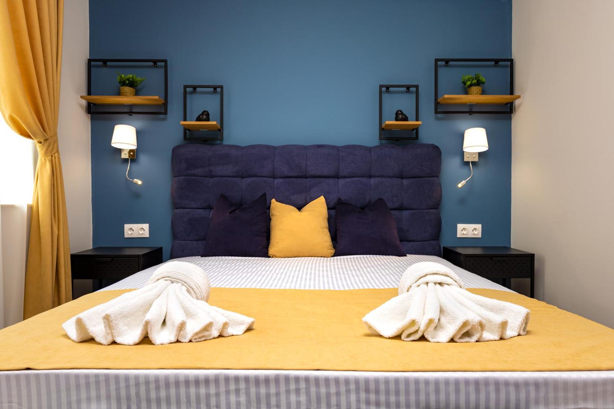 Kapana Guest House On Central Pedestrian Street With Parking Included Plovdiv Room photo